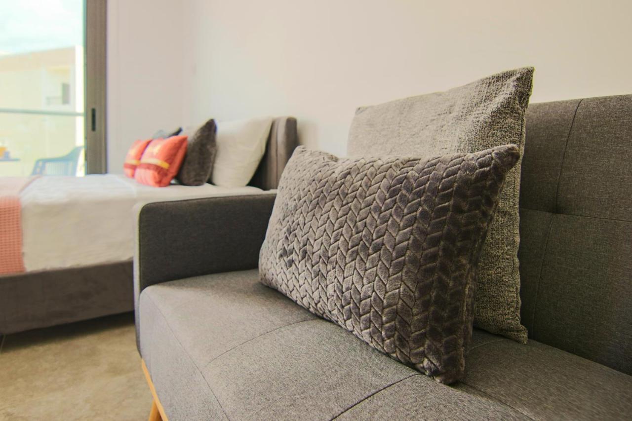 Phaedrus Living: Seaside Luxury Flat Athina 115 Lejlighed Paphos Eksteriør billede