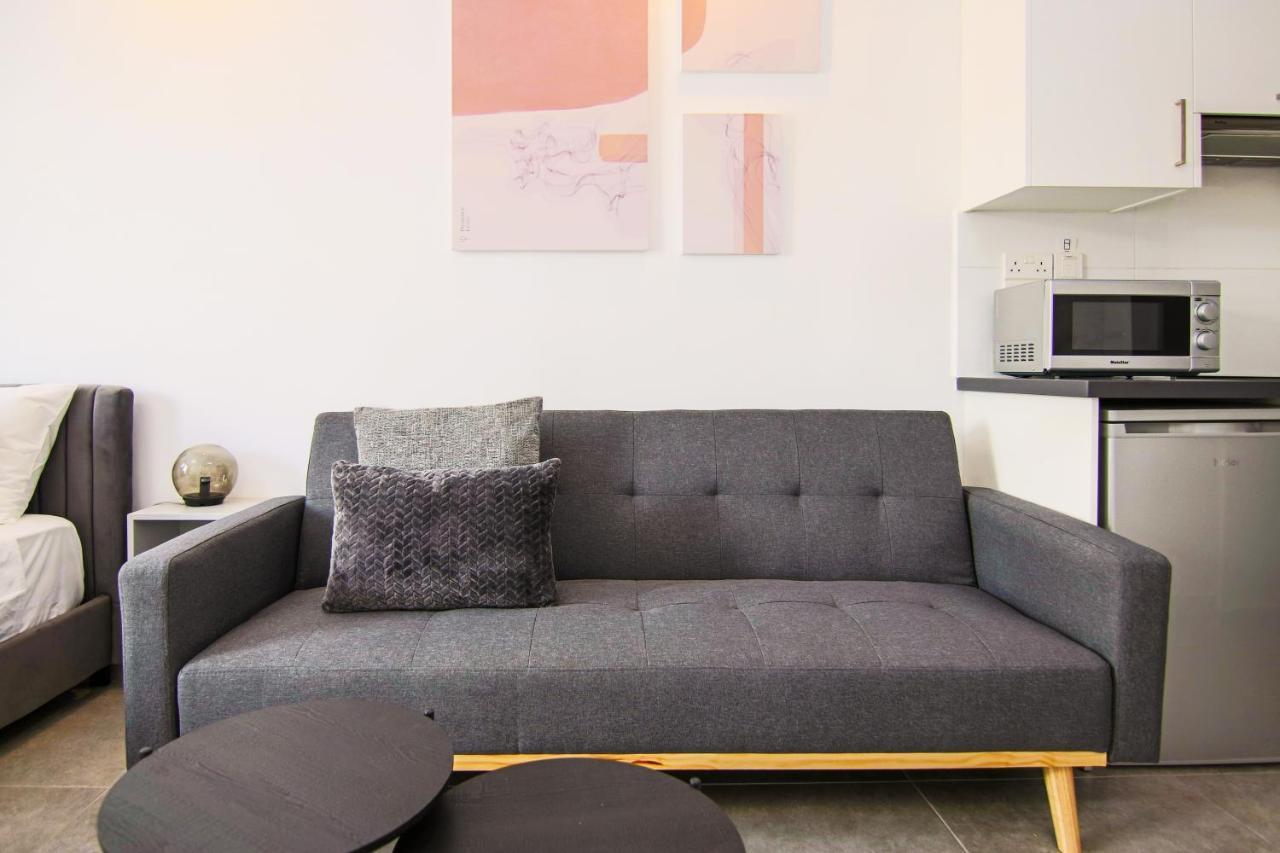 Phaedrus Living: Seaside Luxury Flat Athina 115 Lejlighed Paphos Eksteriør billede